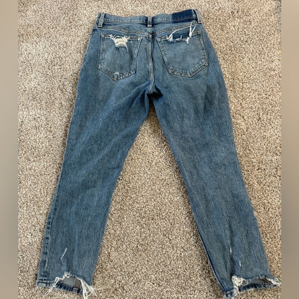Women’s Abercrombie & Fitch High Rise Mom Jean | 27 Regular | Medium Wash - Picture 5 of 7